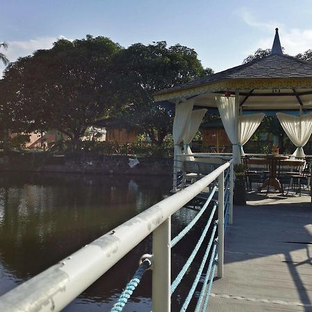 Villa Del Carmen Resort And Restaurant Bulacan Exterior photo